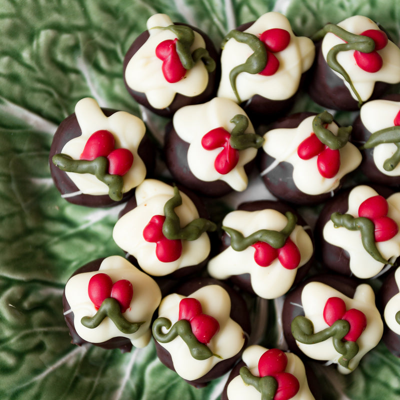 Christmas Pudding Truffle Chocolates (box of 8 truffles/120 grams)