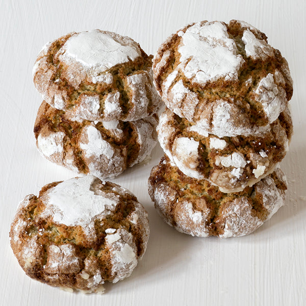Lemon Myrtle Macaroons (box of 6 macaroons) gluten free