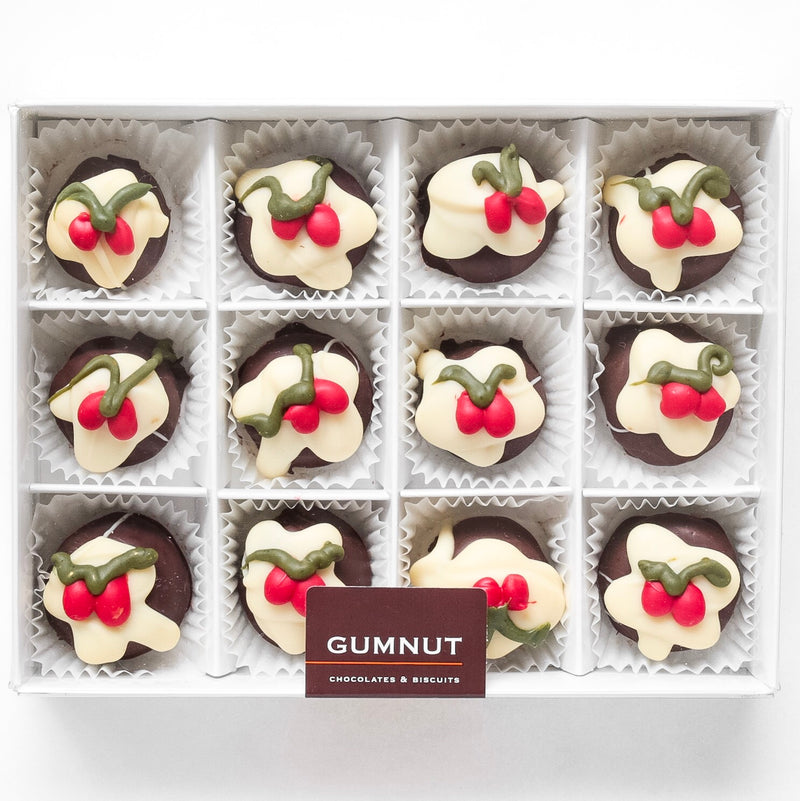 Christmas Pudding Truffle Chocolates (box of 12 truffles/200 grams)